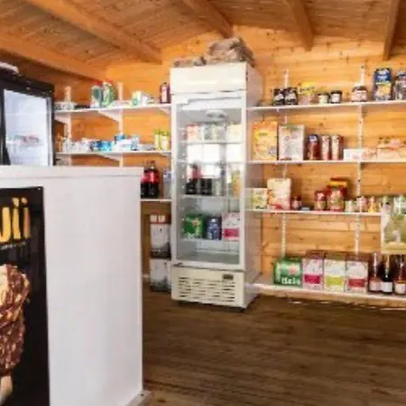 Mobil Prestige Avec Terrasse A - Api-1-52-159 Campingplads